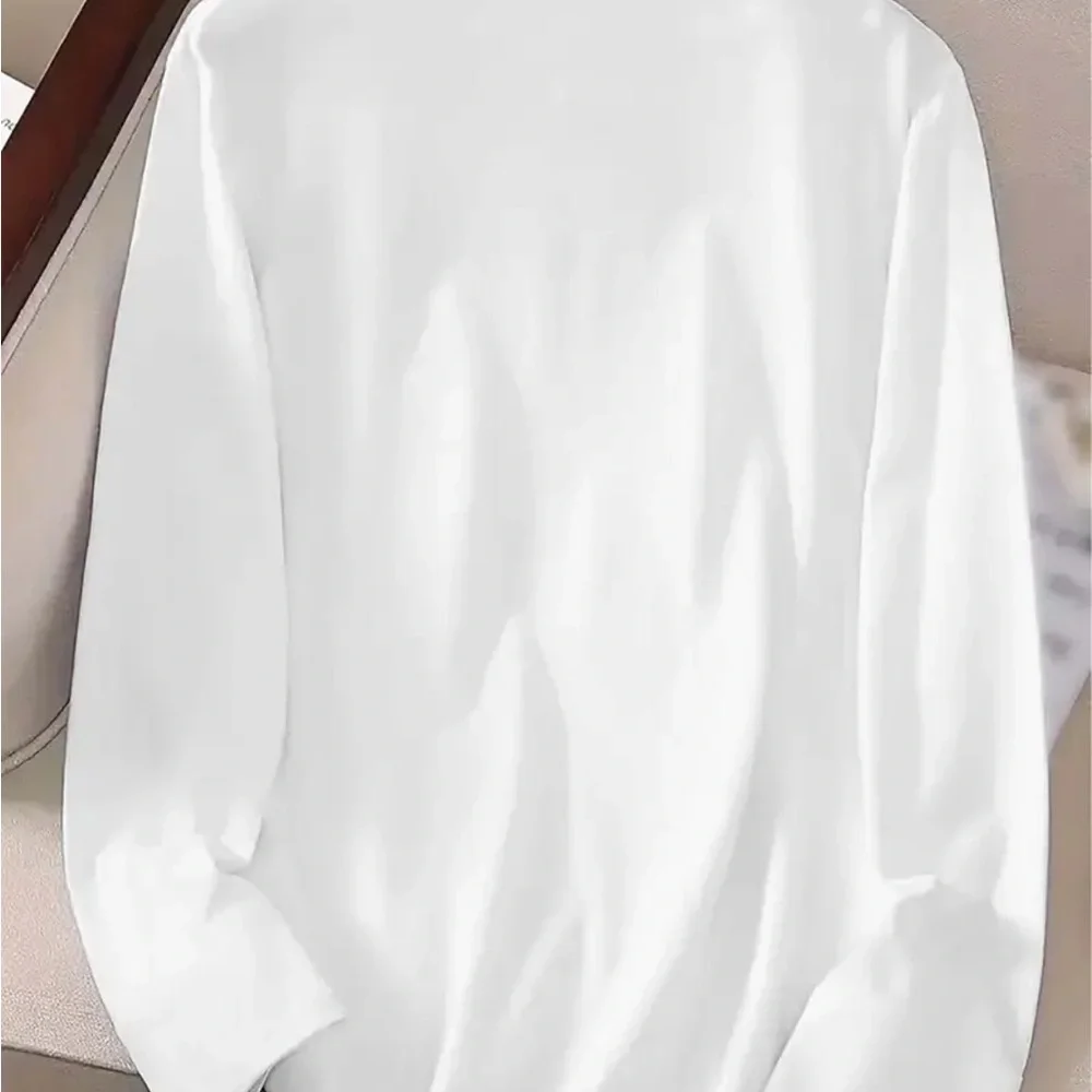 White Graphic Long Sleeve T-shirt with peace sign ☮️ - Picture 2 of 6